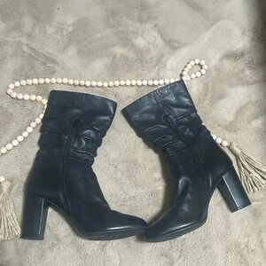 ANNE KLEIN Black Leather Boot, Zipper up on the side, size 10M